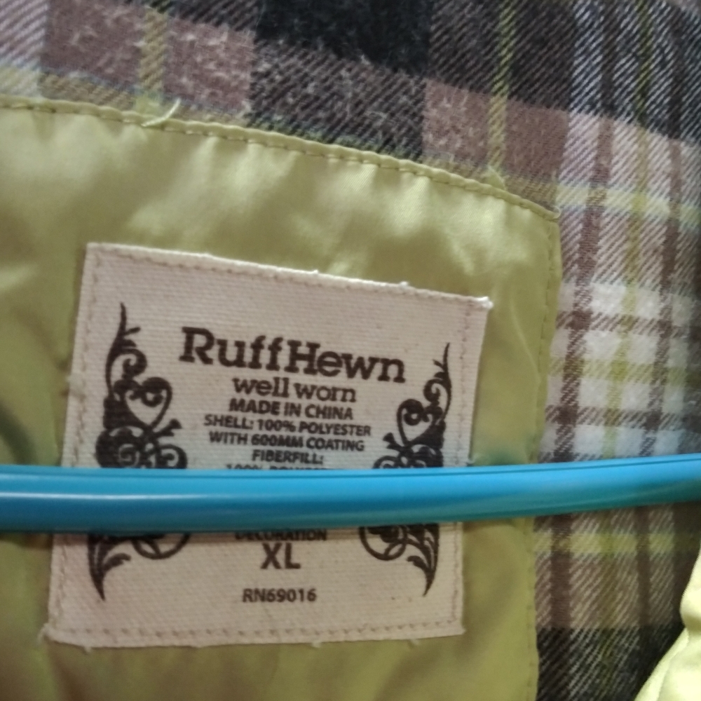 Vest - Picture 2 of 2